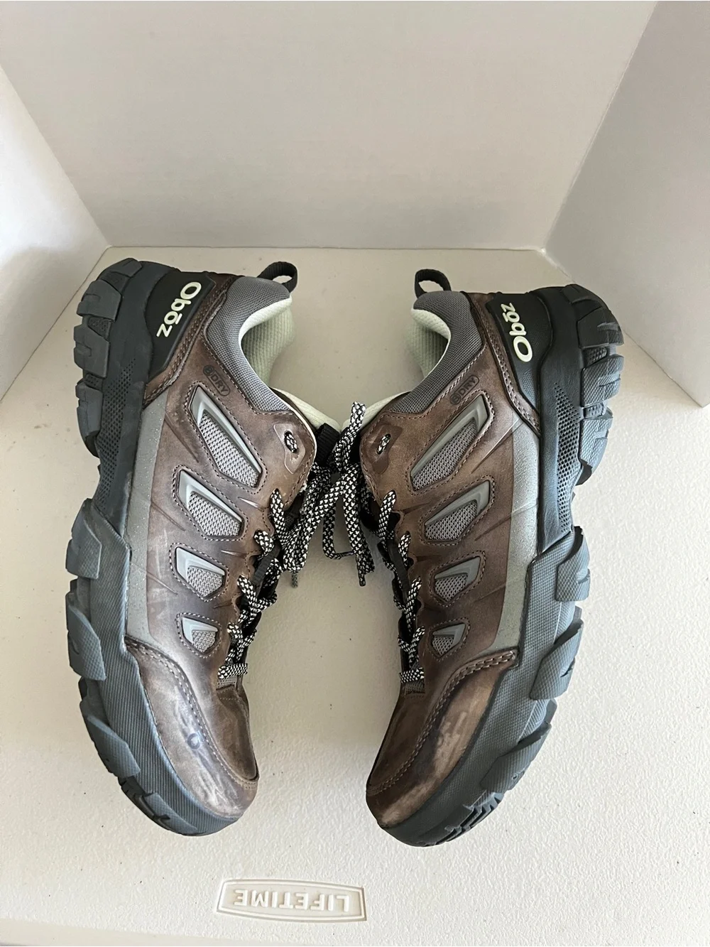 Oboz Sawtooth X Low Waterproof Hiking B-Dry Shoes Women's Size 10.5 Hazy Gray